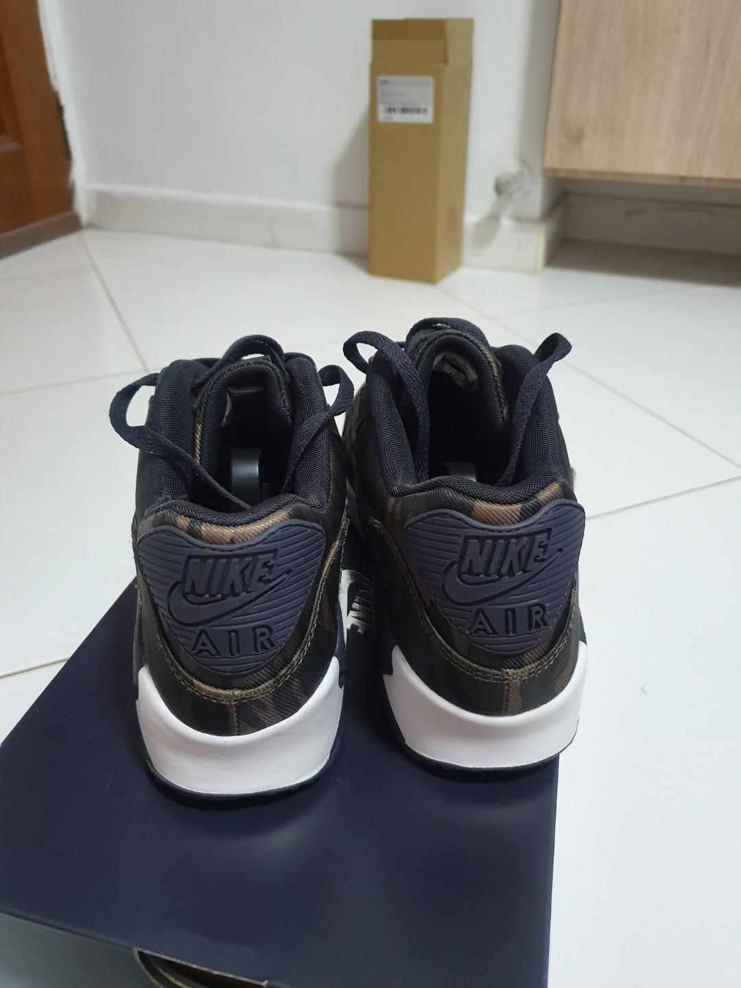 Repriced) Nike Air Max 90 Cse (Cargo Khaki) - Japan Model, Men'S Fashion,  Footwear, Sneakers On Carousell
