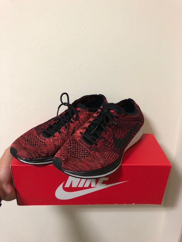nike flyknit racer red