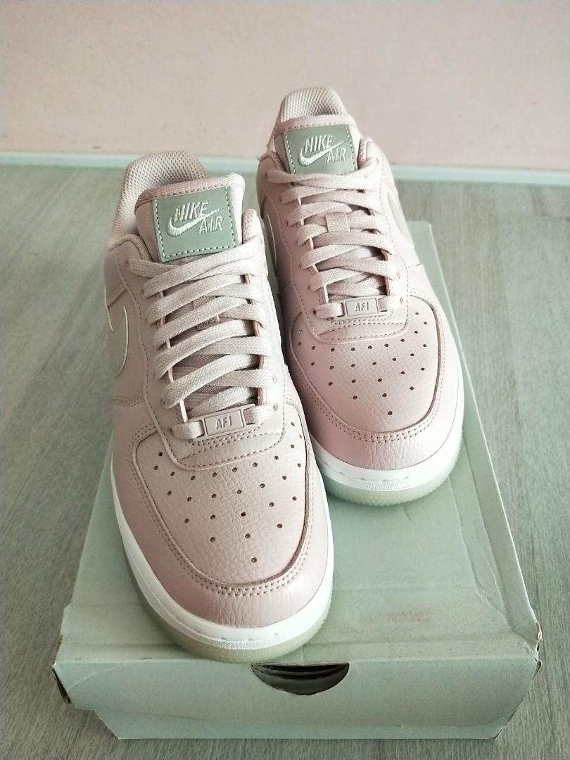 Air force plum chalk top