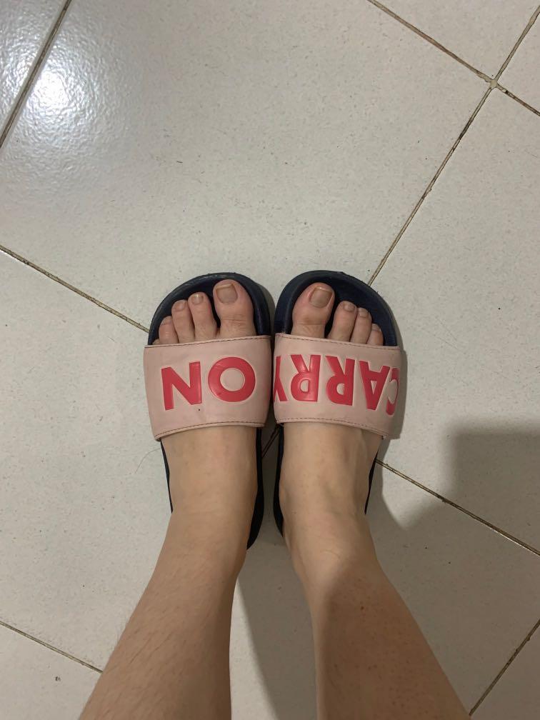 Sandal miniso hotsell carry on