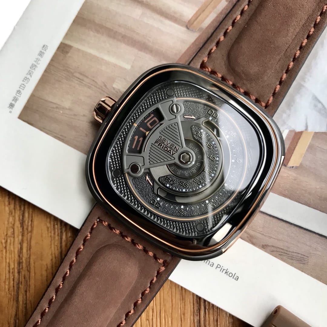Sevenfriday m2b sales