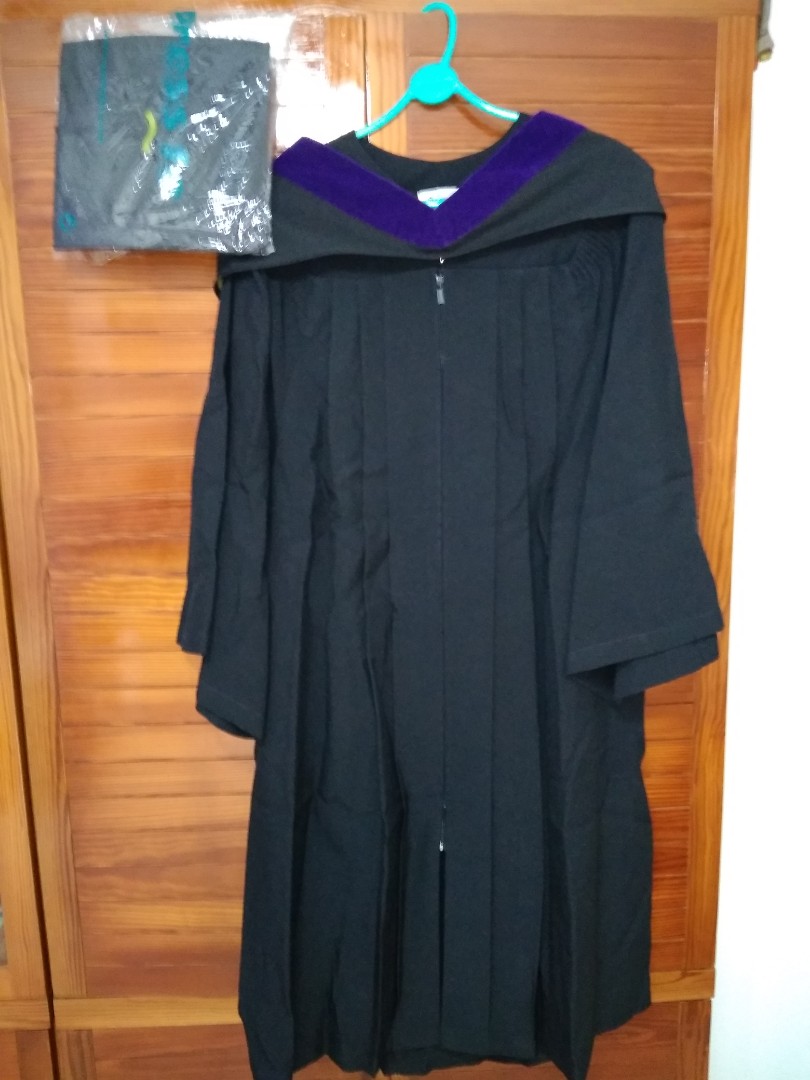 law graduate gown