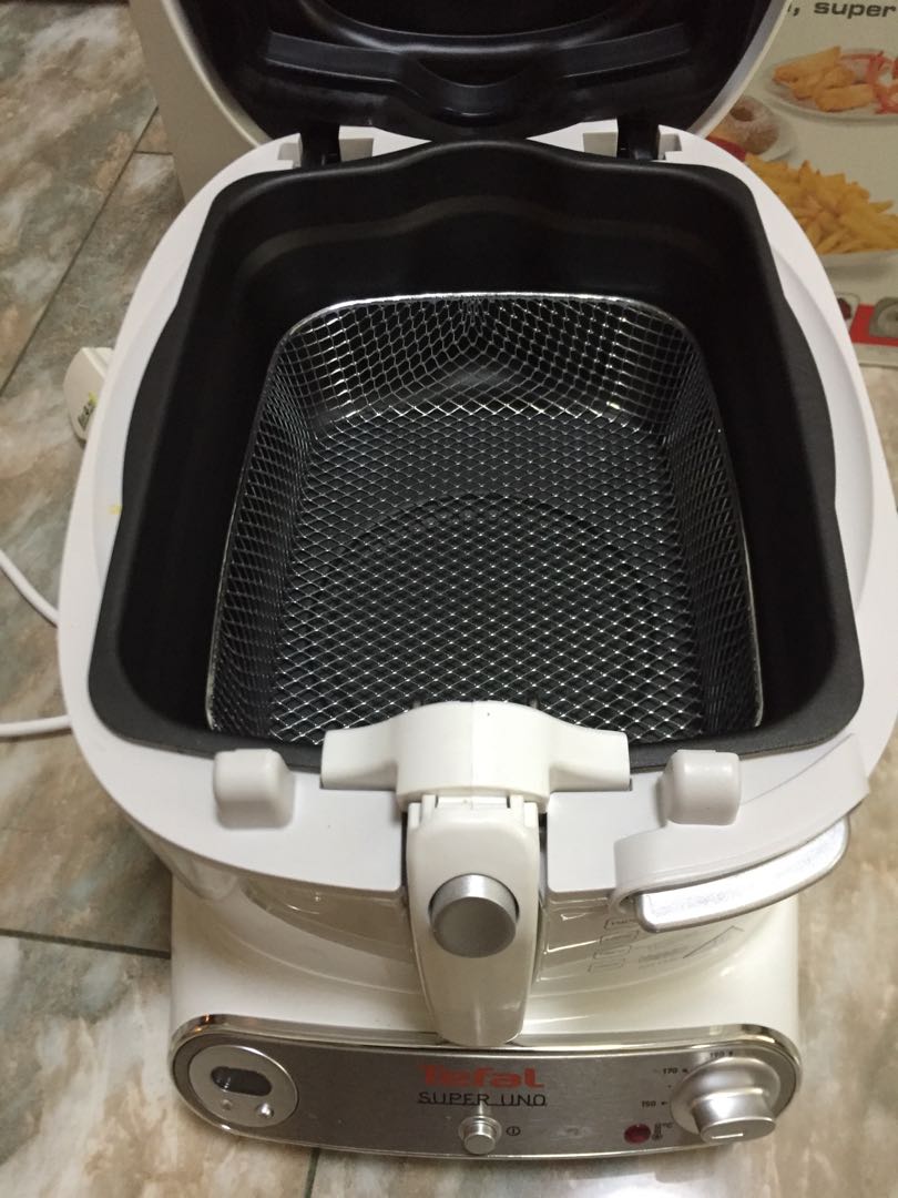 TEFAL SUPER UNO FR302 DEEP FRYER [SELLING CHEAP], TV & Home Appliances