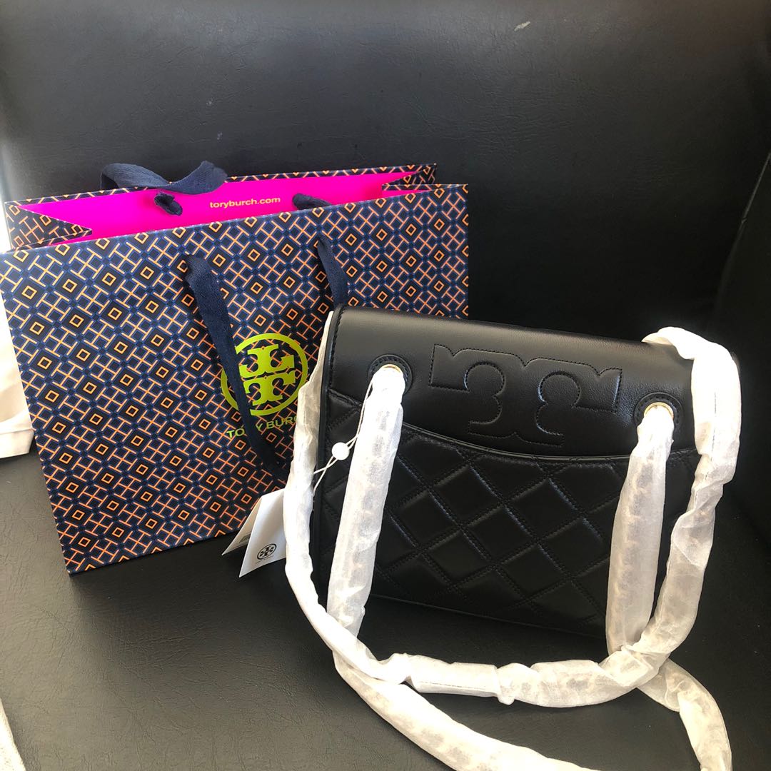 Tory Burch Savannah Convertible Shoulder bag, Women's Fashion, Bags