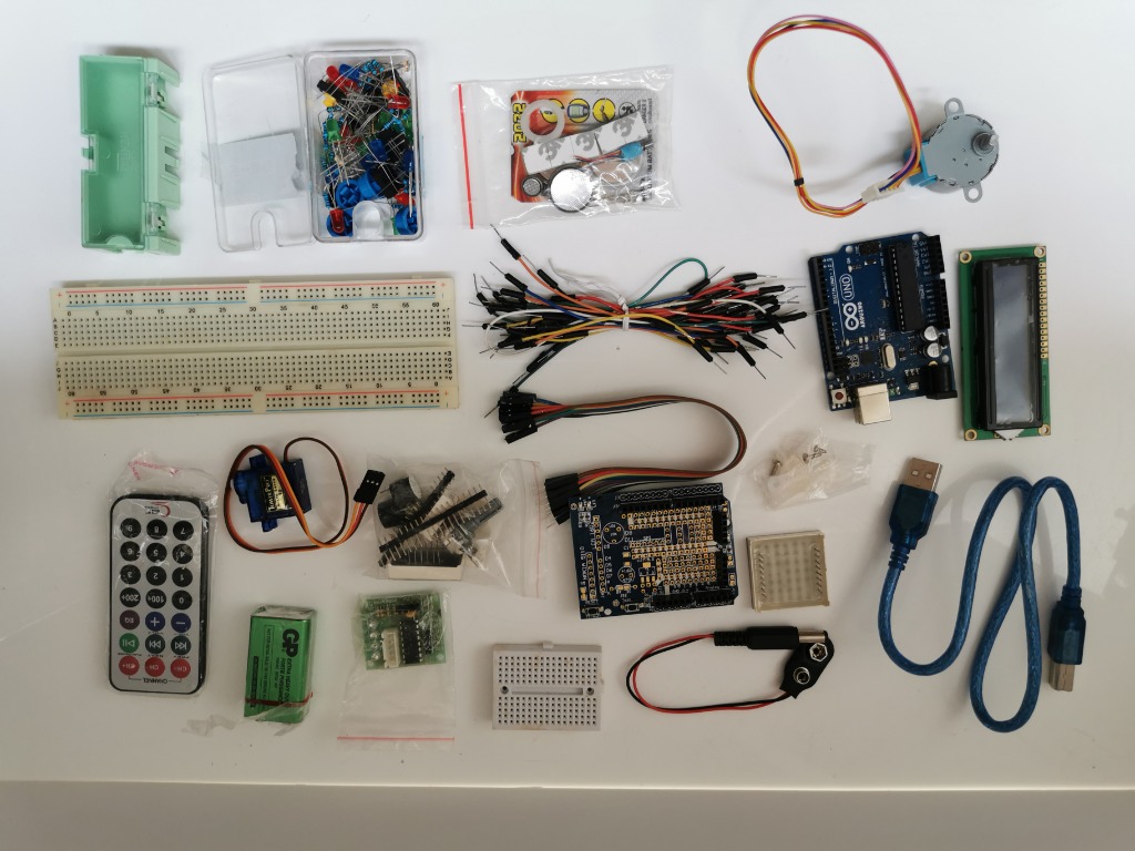 Used Arduino Uno Starter Kit, Mobile Phones & Gadgets, Mobile & Gadget ...