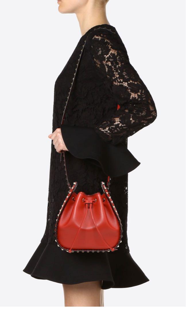 valentino bucket bag small