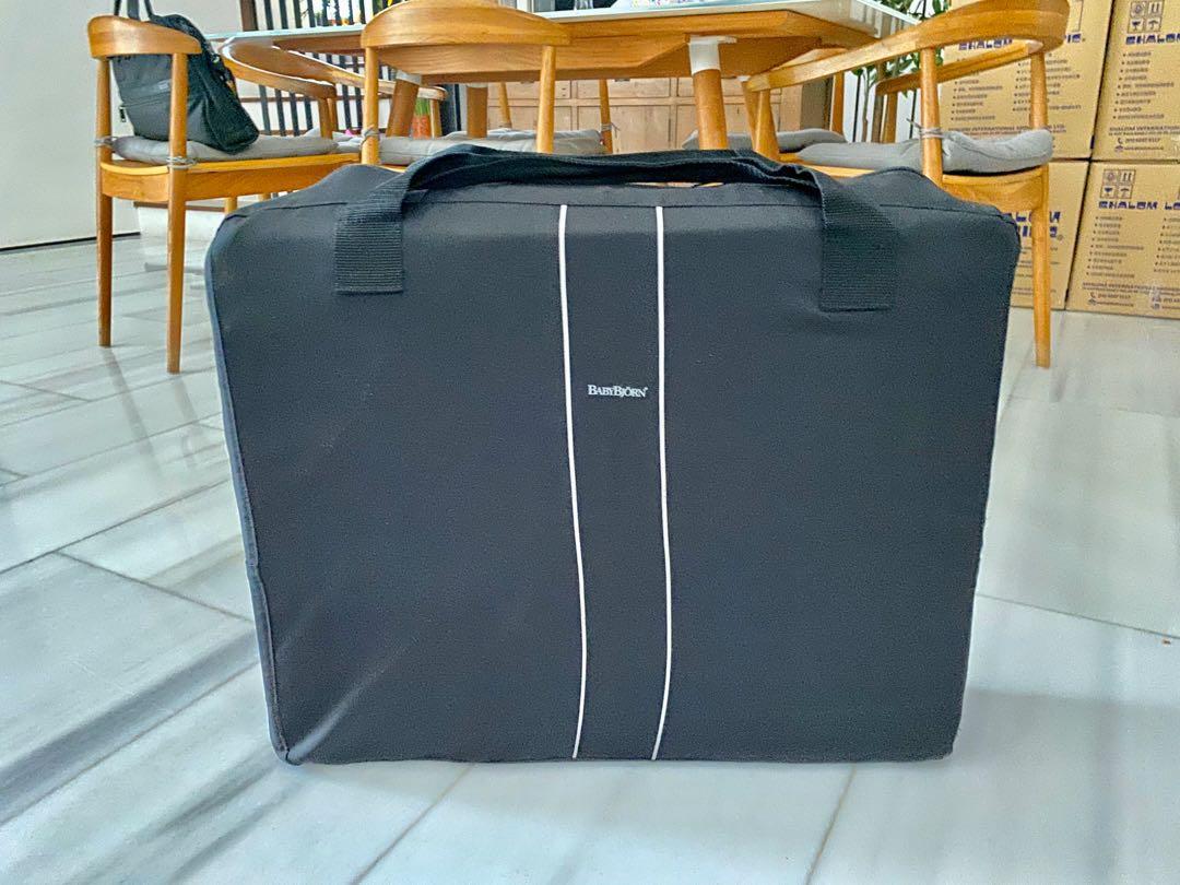 Baby Bjorn Travel Crib Easy Go, Babies & Kids, Baby Nursery & Kids