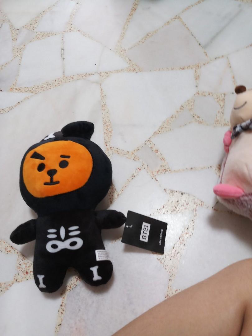 BT21 Cooky Halloween Edition, Hobbies 