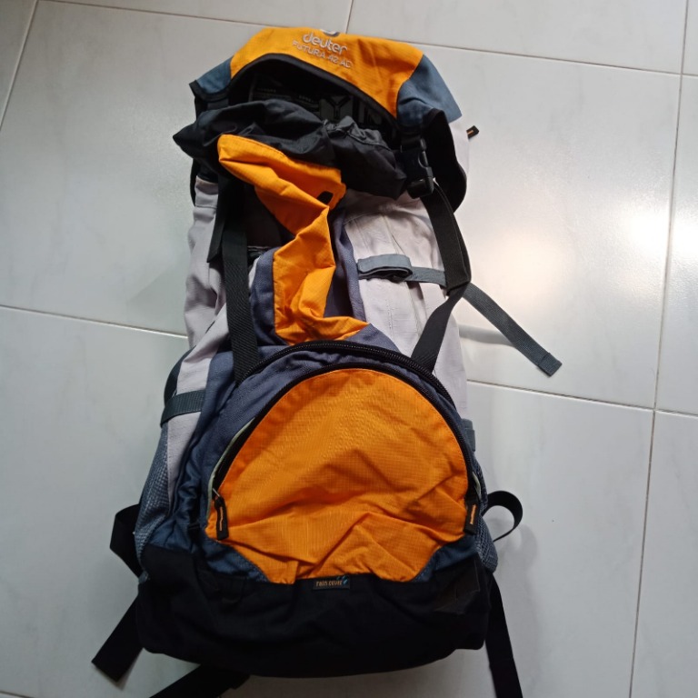 Deuter Futura 42 AC Backpack Sports Equipment Hiking Camping on Carousell