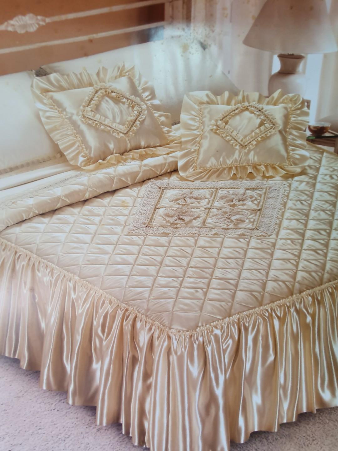 GP ferrari Italian bedsheet set for wedding, Furniture Home