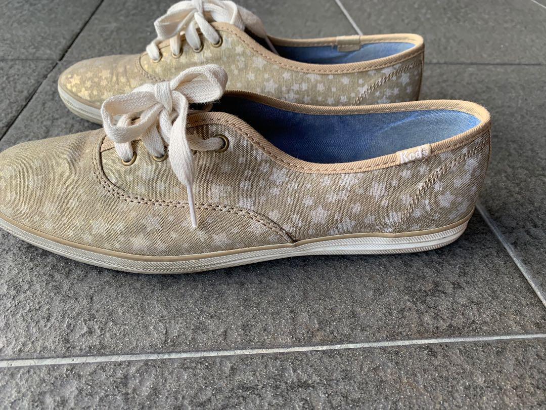 Keds cushioned insole sneakers Women s Fashion Footwear Sneakers on Carousell