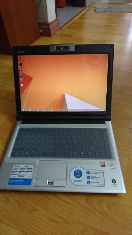 Laptop Asus F8 Series, Computers & Tech, Laptops & Notebooks on Carousell