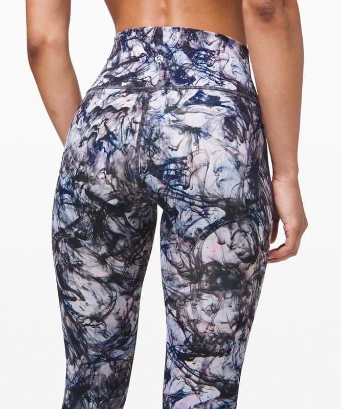 Size 6) Lululemon Wunder Under HR Tight 