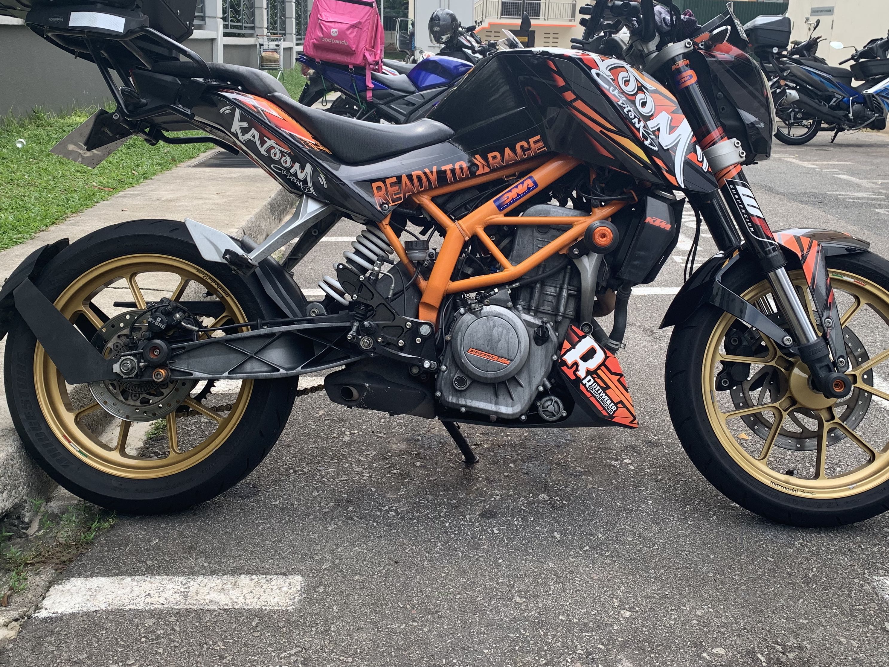 Ktm duke 390 on sale rim price