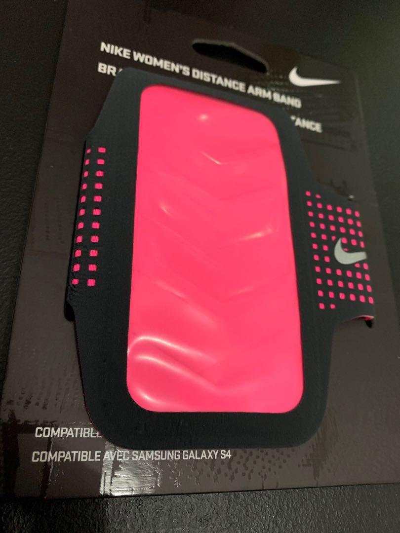 nike lightweight armband 2.0
