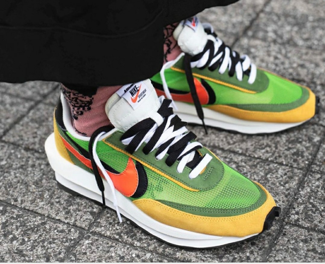 sacai nike waffle green