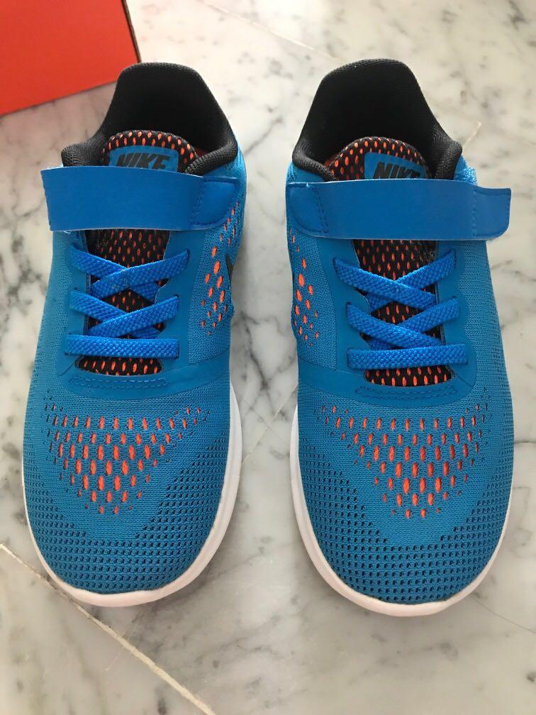 Boys nike shoes size 13 deals
