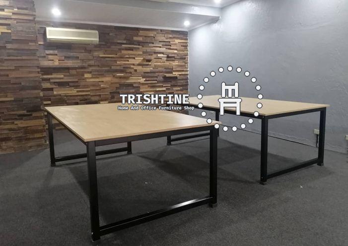 Office Desk Laminated Top Steel Legs Customized Conference