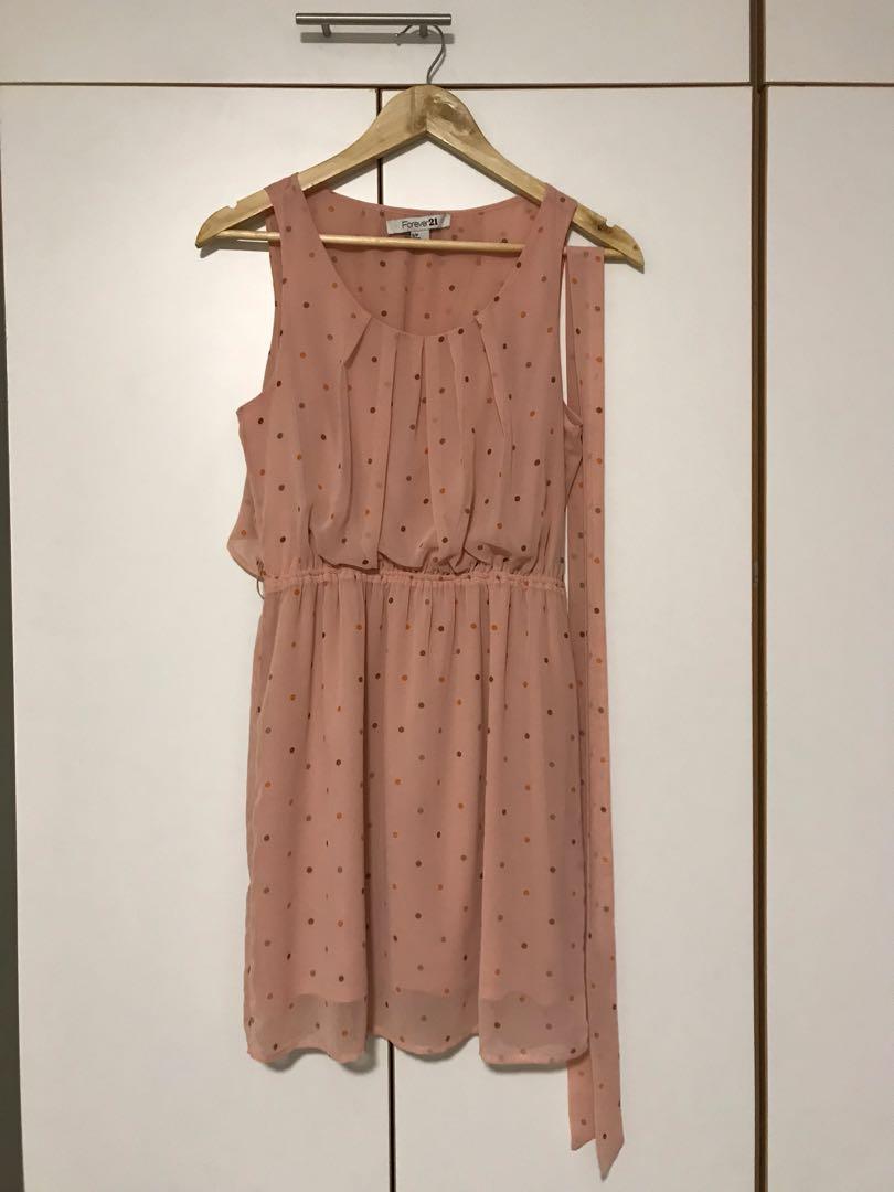 Pastel polka dot dress (Category: Dresses) located in Cebu City. Submitted by lux_declutter (Listing ID 270579451, Image 1). Description: Really cute sun dress!.