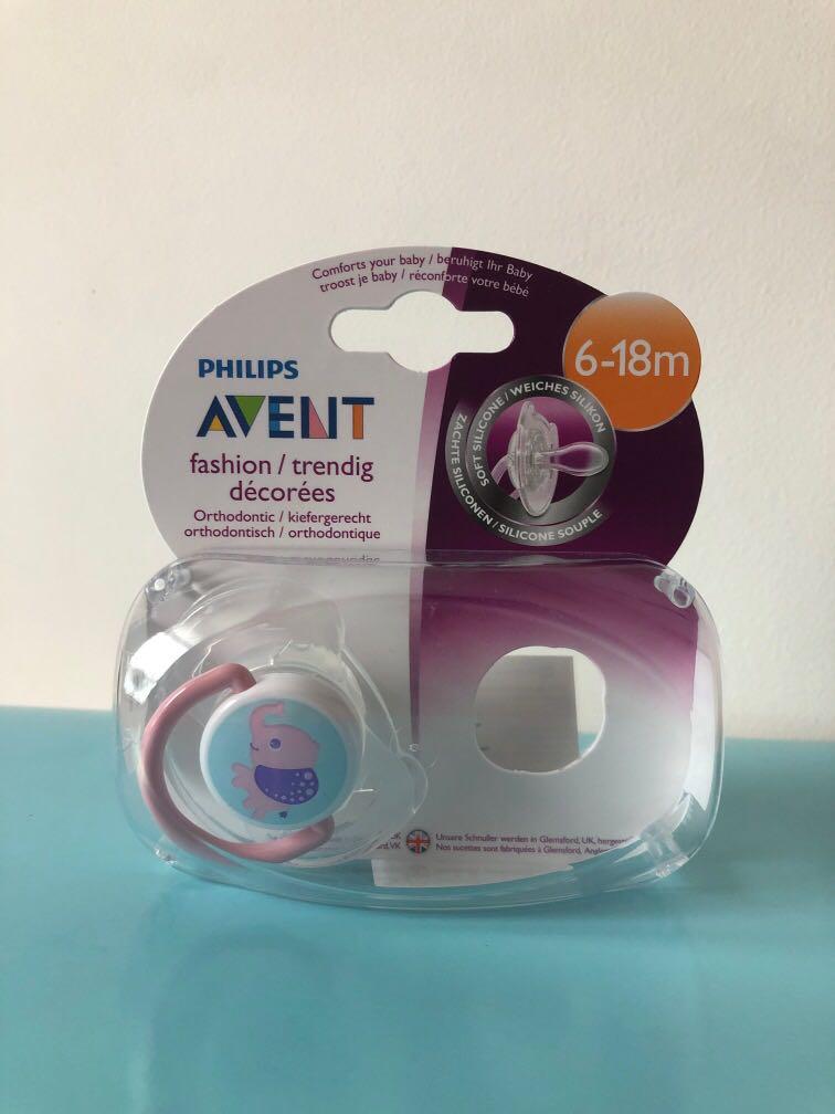Philips Avent Pacifier elephant, Babies & Kids, Nursing & Feeding