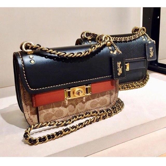 Troupe crossbody 2025