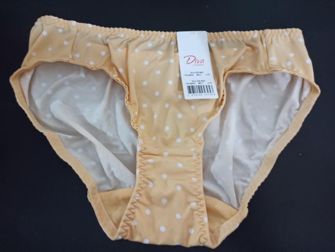 triumph panty size