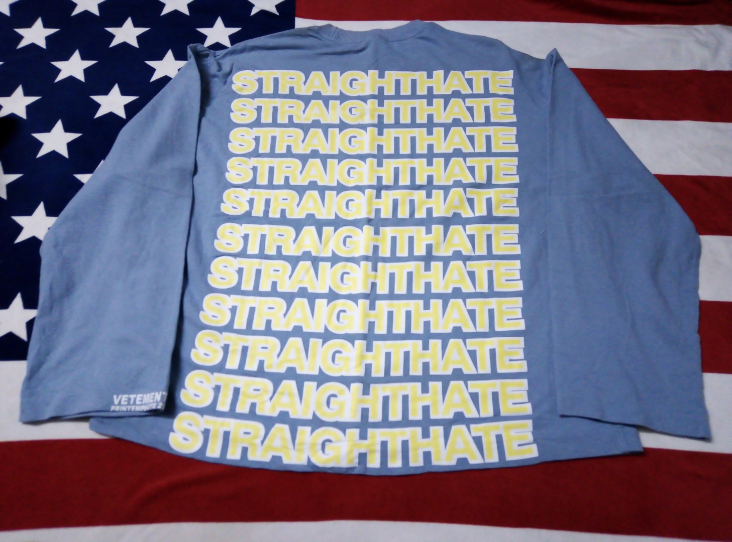 送料、無料 最終値下げ vetements straight hate long tee | www ...