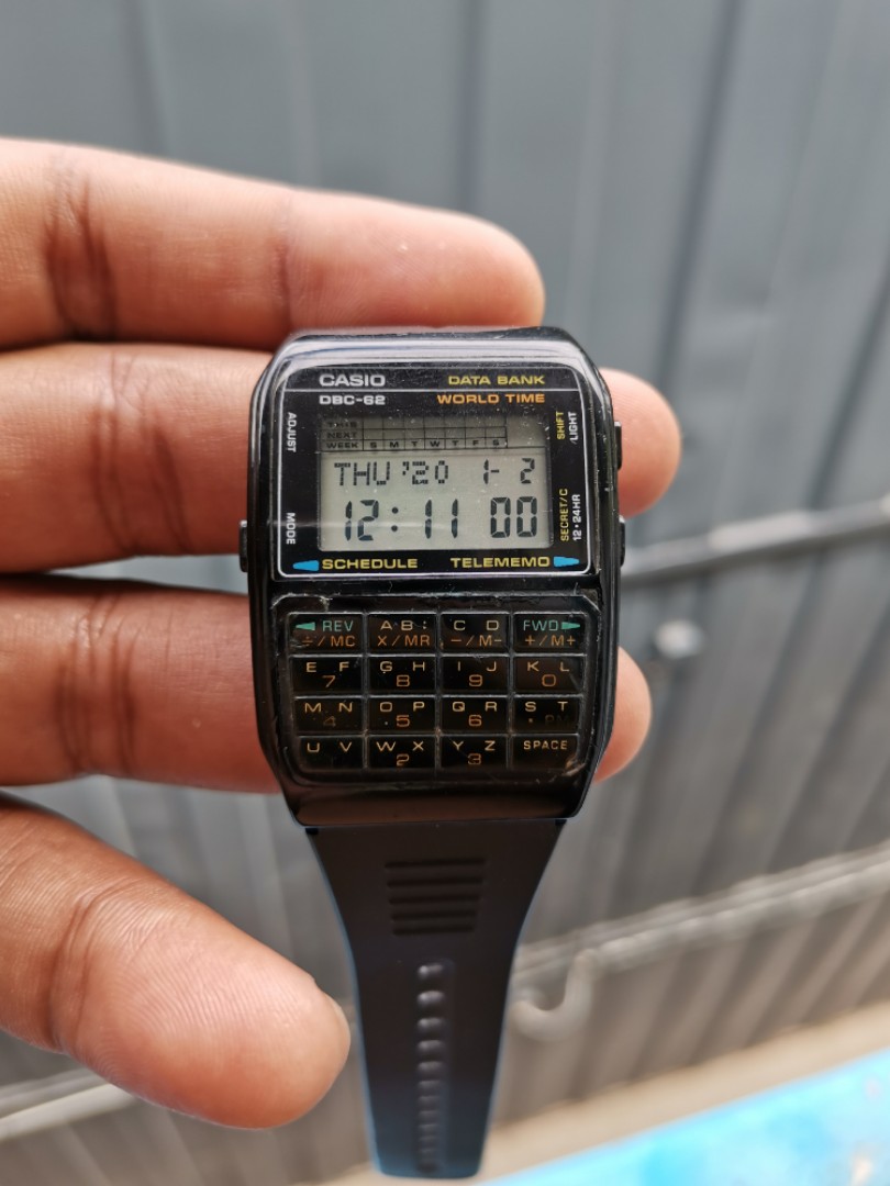 Vintage Casio DBC62 Telememo Calculator world time watch, Men's