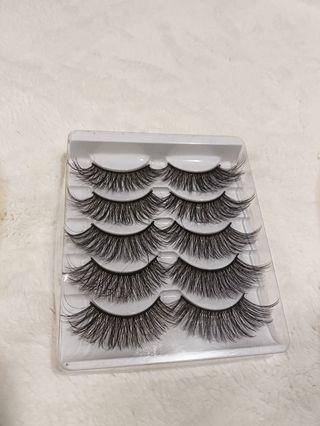 3D Eyelashes (3 Styles Available)