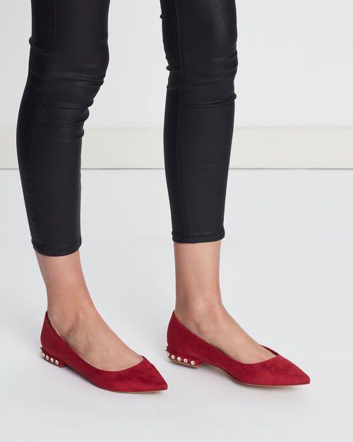 Aldo red clearance flats