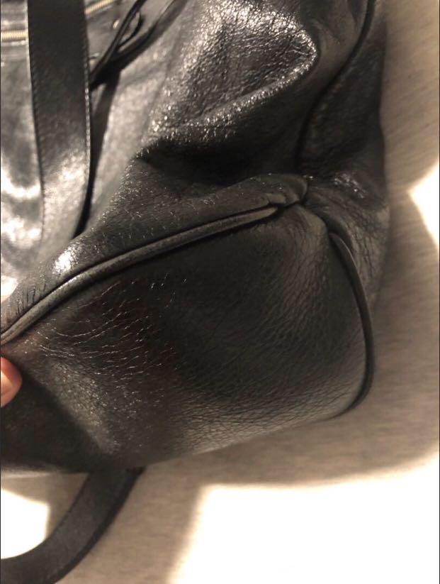 Balenciaga Messenger Bag, Women's Fashion, Bags & Wallets, Tote Bags on