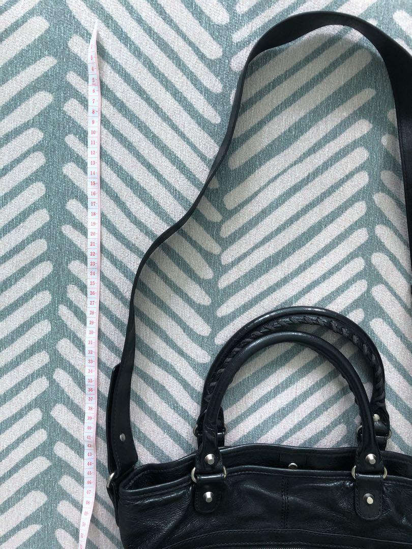 Balenciaga Messenger Bag, Women's Fashion, Bags & Wallets, Tote Bags on