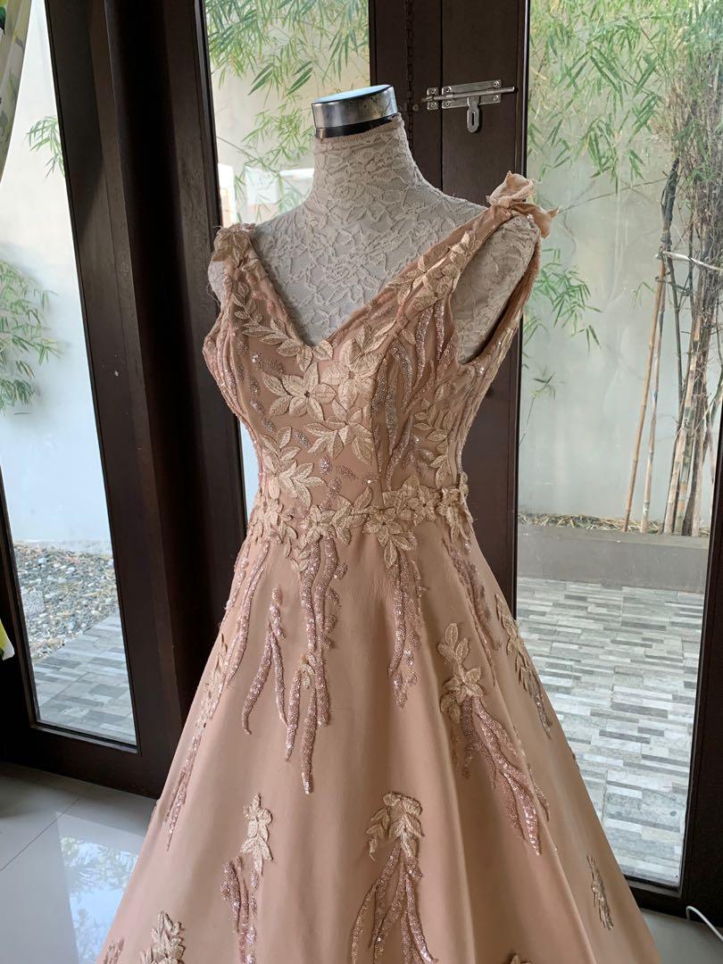 Rental gown/dress bangalore (@dee_gownrent_bangalore) • Instagram photos  and videos