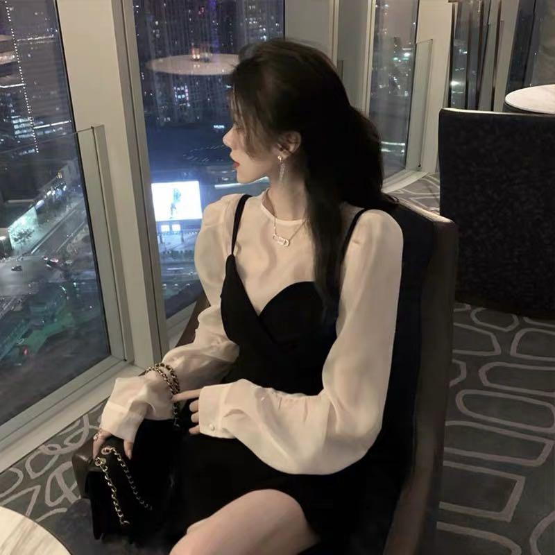 inner white long sleeve shirt 