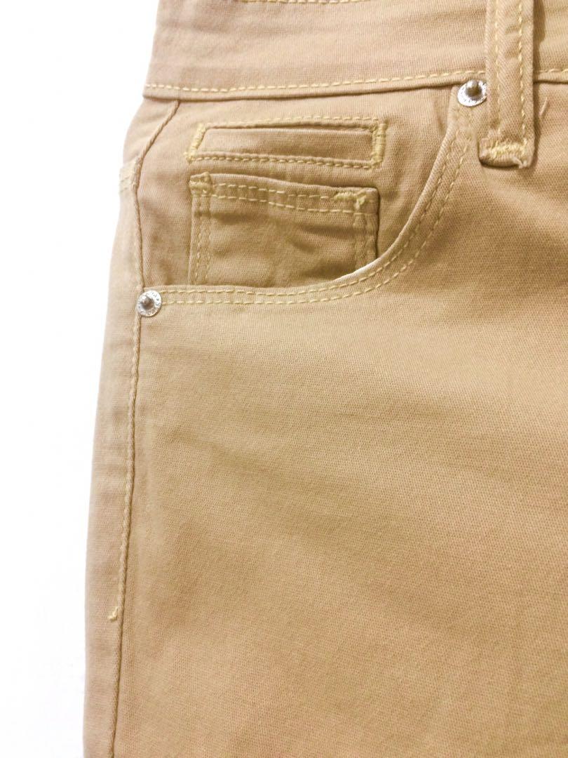 Celana Jeans Warna Khaki, Fesyen Wanita 