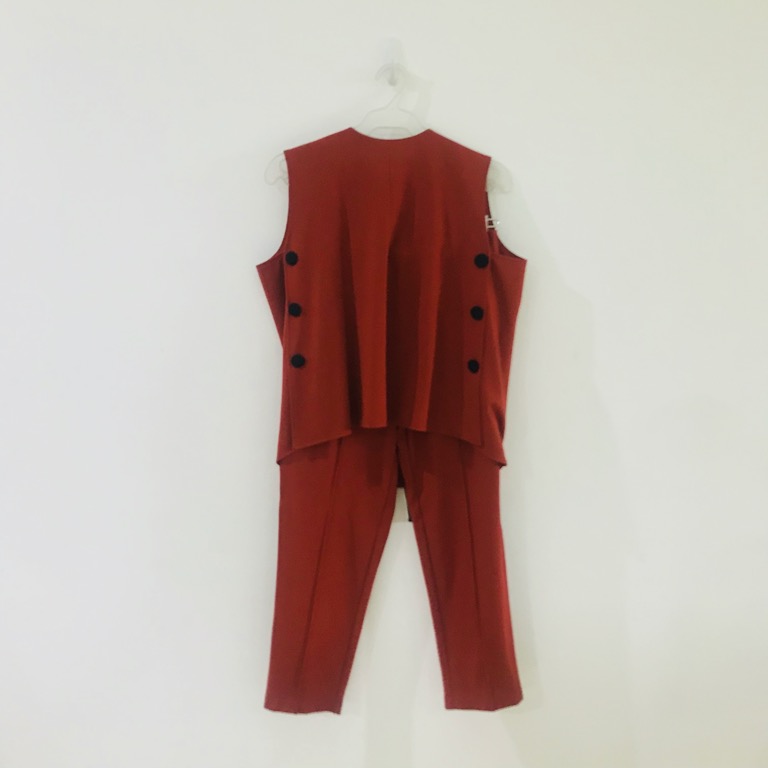 Mosaic Rust Burnt Orange Coordinates (Category: Sets or Coordinates) located in Manila. Submitted by chicsociety (Listing ID 270803123, Image 1). Description: Top - 1900 Bottoms - 1900 Set- 3600.