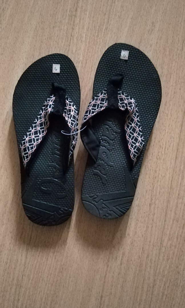 Islander discount slippers original