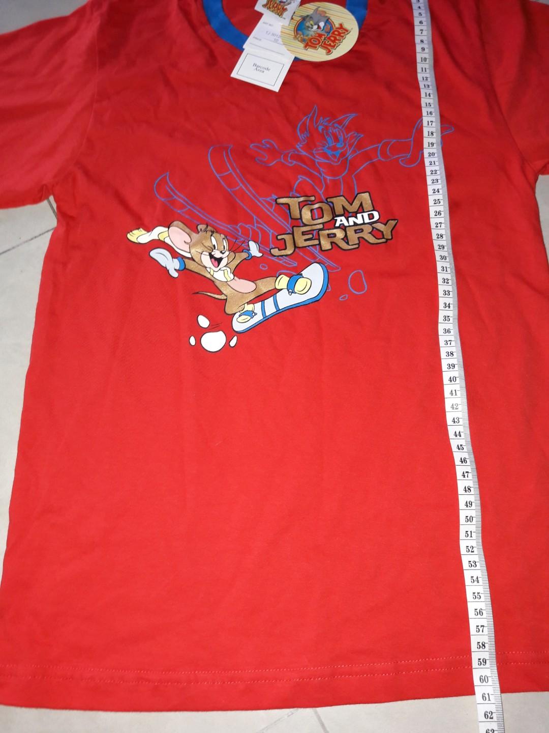 Pyjamas (Category: Babies & Kids Fashion) located in Singapore. Submitted by optimisticlee (Listing ID 270881402, Image 3). Description: Brand new with tag. Tom and Jerry. Bought however never wear. Suitable for 10 years old. Perfect condition..