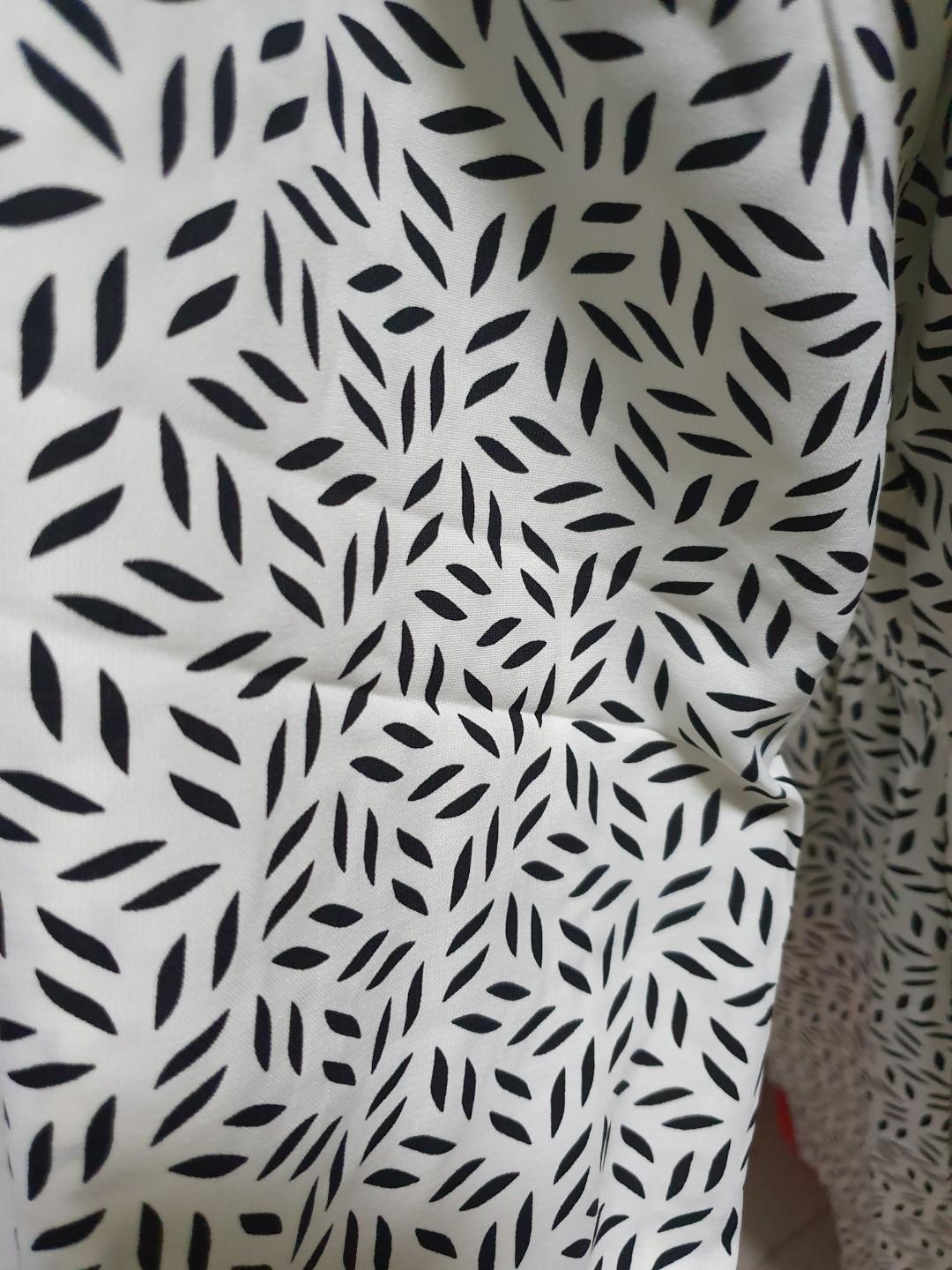 Tunic (Category: Blouses) located in Singapore. Submitted by rafidahabdullah (Listing ID 270869724, Image 4). Description: Tunic Material georgette chiffon Breastfeeding friendly (hidden zip) Armhole 50cm Length 105cm Bust 100cm.