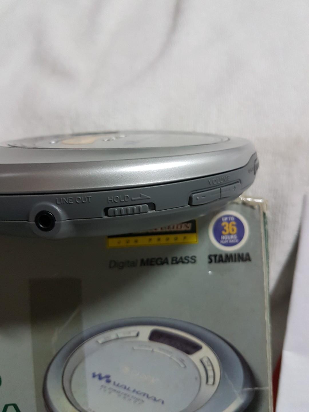 Vintage Sony DEJ620 Portable Personal CD Player / Discman / Walkman, Audio, Portable Music