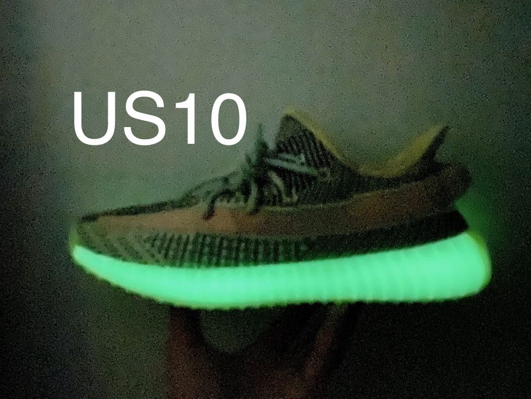 Yeezy 350 V2 Yeezreel Reflective Glow in Dark, Men's Fashion, Footwear,  Sneakers on Carousell