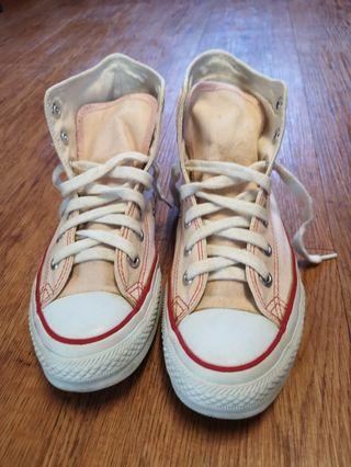 Converse High Cut Light Pink size 5