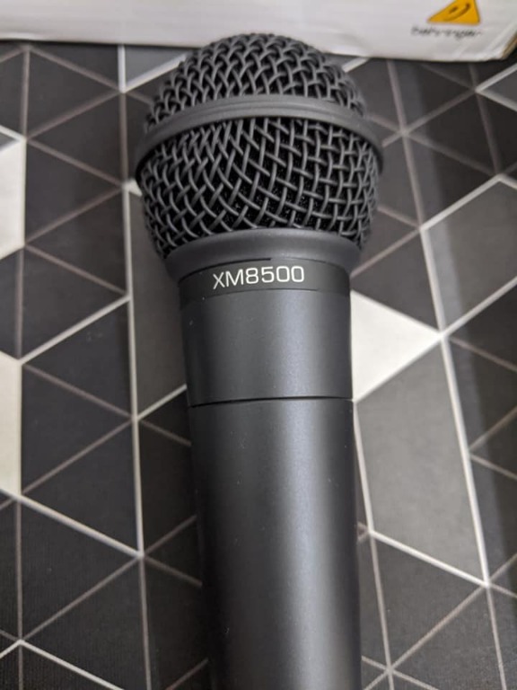 Behringer XM8500 Microphone & Behringer UPhoria UM2 Audio Interface