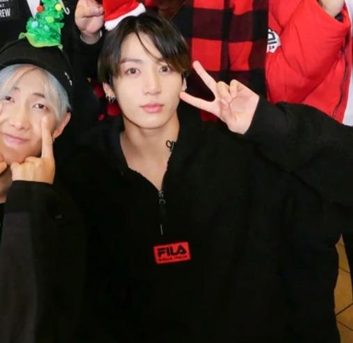 BTS FILA BOX Logo Boa Hooded T shirt Black FS2POB4106X BLK