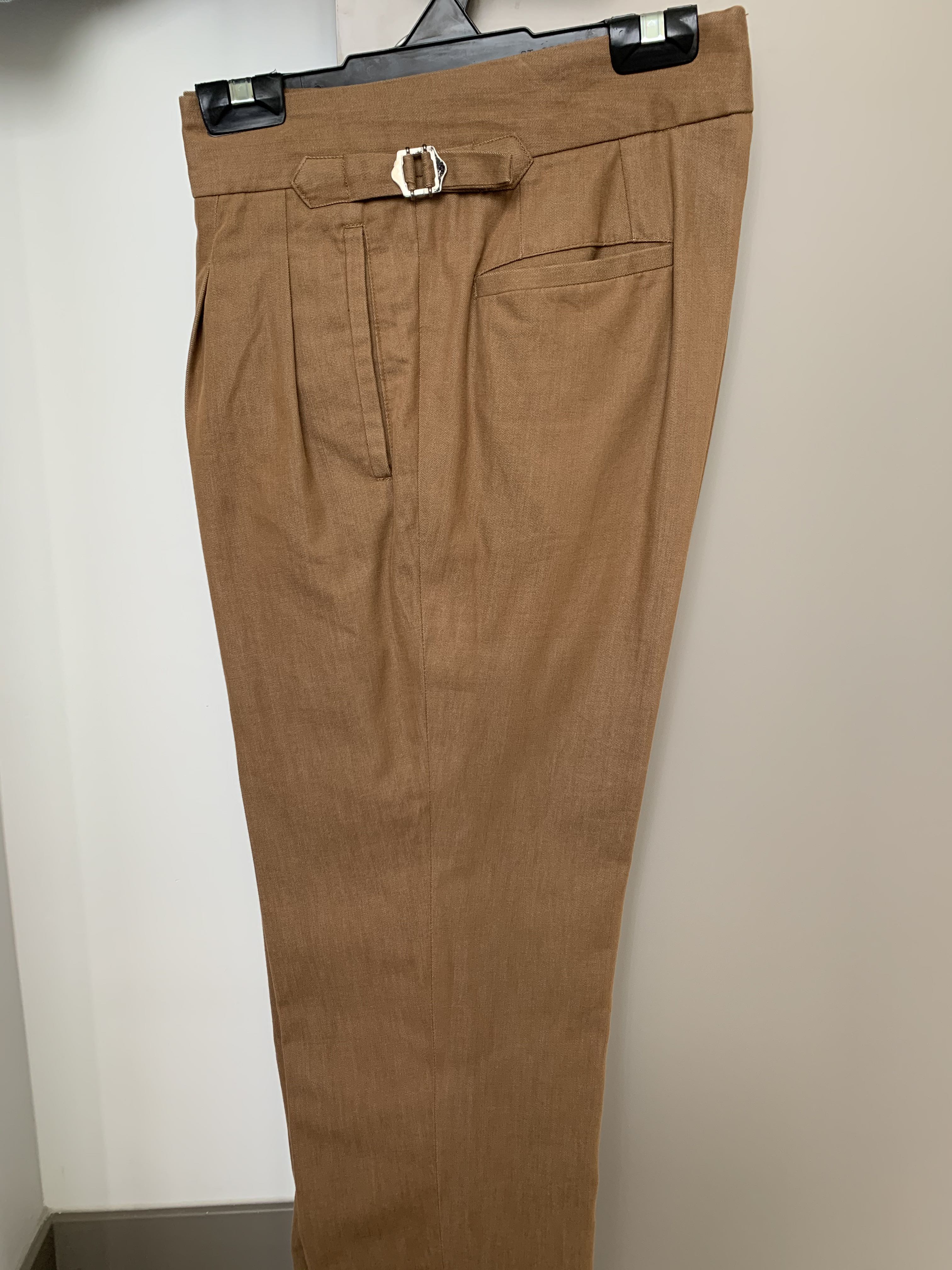 Double pleated tobacco brown pants, Men 