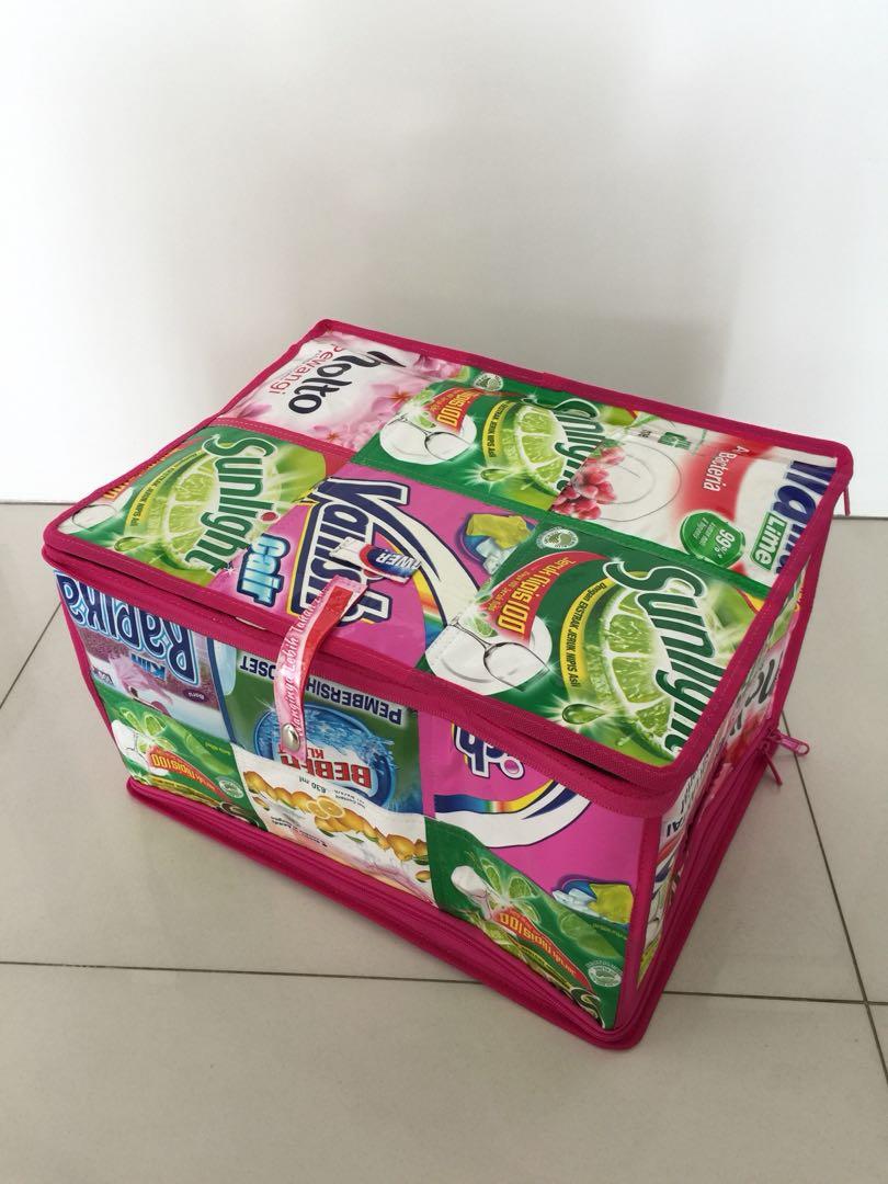 Foldable storage box with lid, Furniture & Home Living, Home