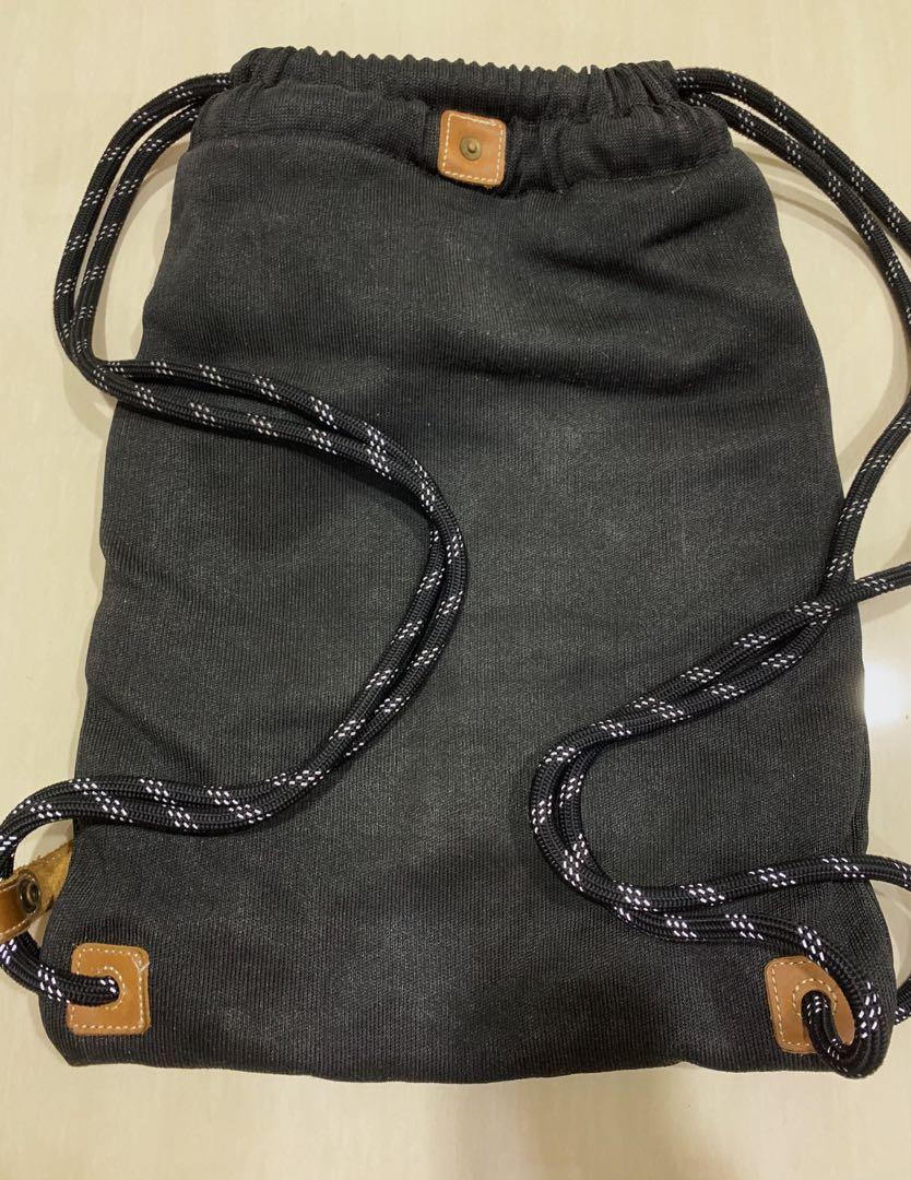 Anti theft deals drawstring bag