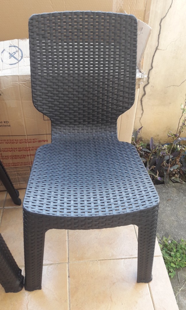 Monoblock chair shop rattan design