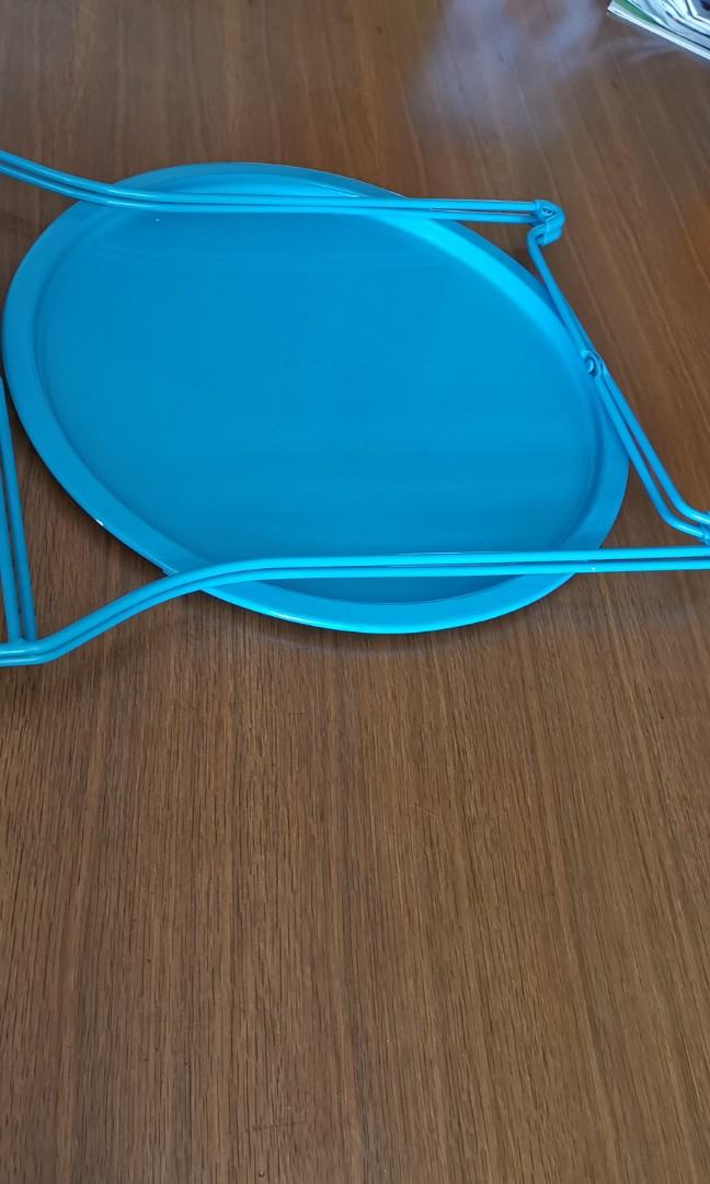 Side table-collapsible (Category: Tables & Sets) located in Singapore. Submitted by emrania (Listing ID 270949984, Image 1). Description: Turquoise side table Vintage feel Collapsible when not needed.