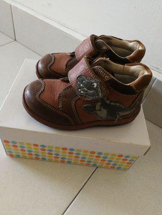 clarks baby shoes malaysia